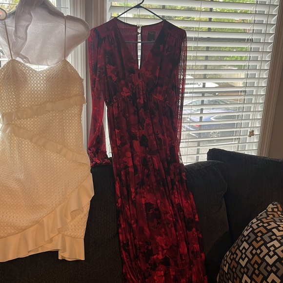 Dress - Picture 7 of 8